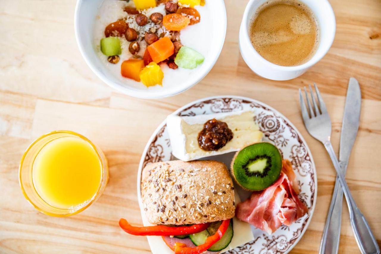 Hotell Kungsljus, Budgethotell Västervik Екстериор снимка
